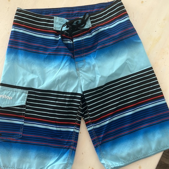 3 sets of swim trunks 34” waist/Medium - Picture 7 of 9